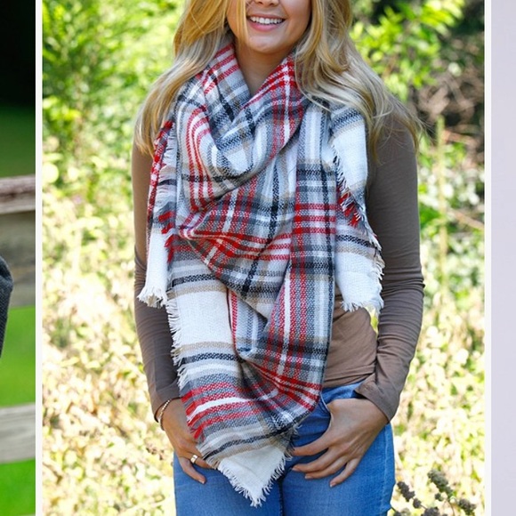 Red & White Plaid Blanket Scarf - Picture 1 of 3